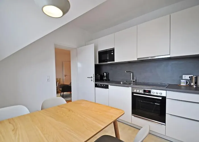 Exklusives Altstadt-apartment In - Design-highlight Fuer Paare & Businessgaeste - Lage Im Zentrum *